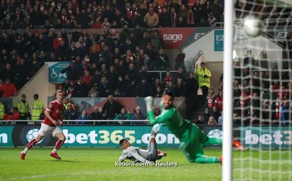 ?i=reuters%2f2017-12-20%2f2017-12-20t212544z_397062573_rc14986e8620_rtrmadp_3_soccer-england-bsc-mun_reuters
