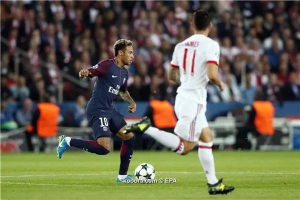 ?i=epa%2fsoccer%2f2017-09%2f2017-09-27%2f2017-09-27-06230894_epa