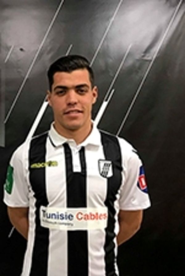 الزموري بقميص الصفاقسي
