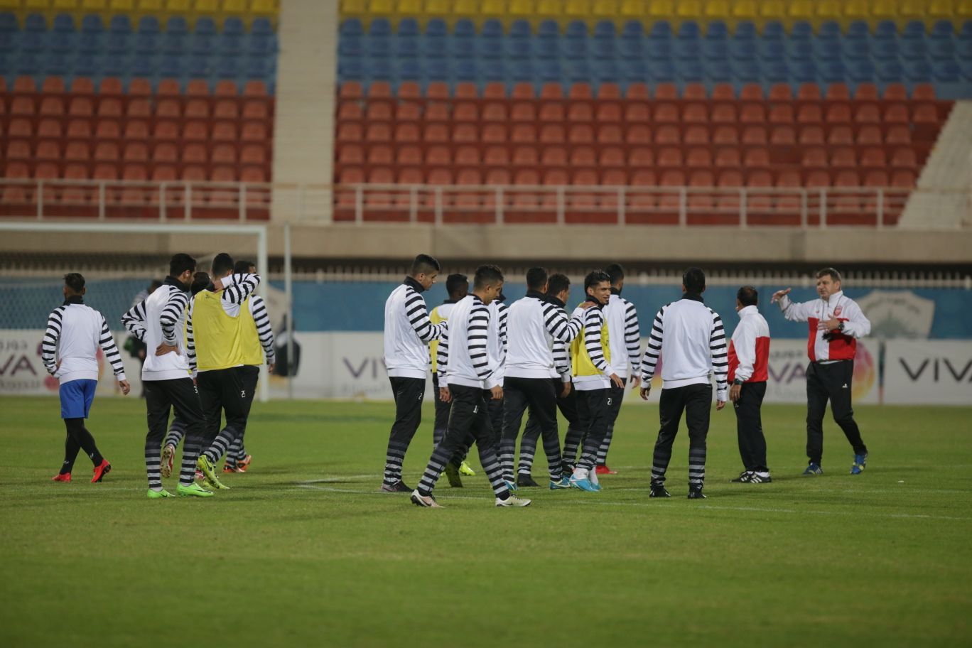 جانب من تدريبات منتخب البحرين