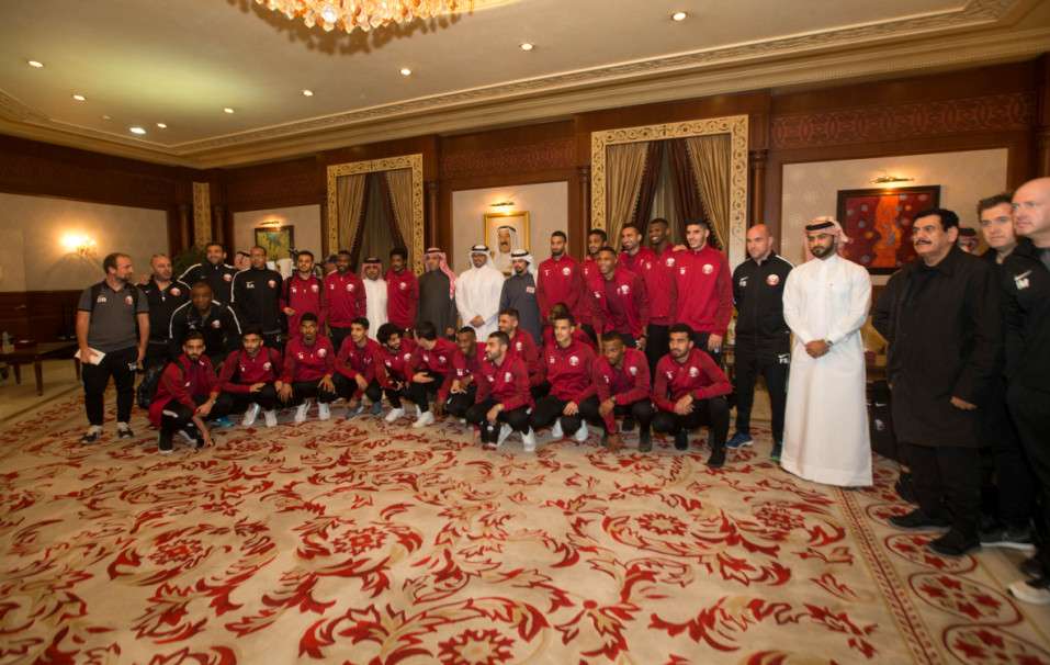 من وصول الوفد القطري