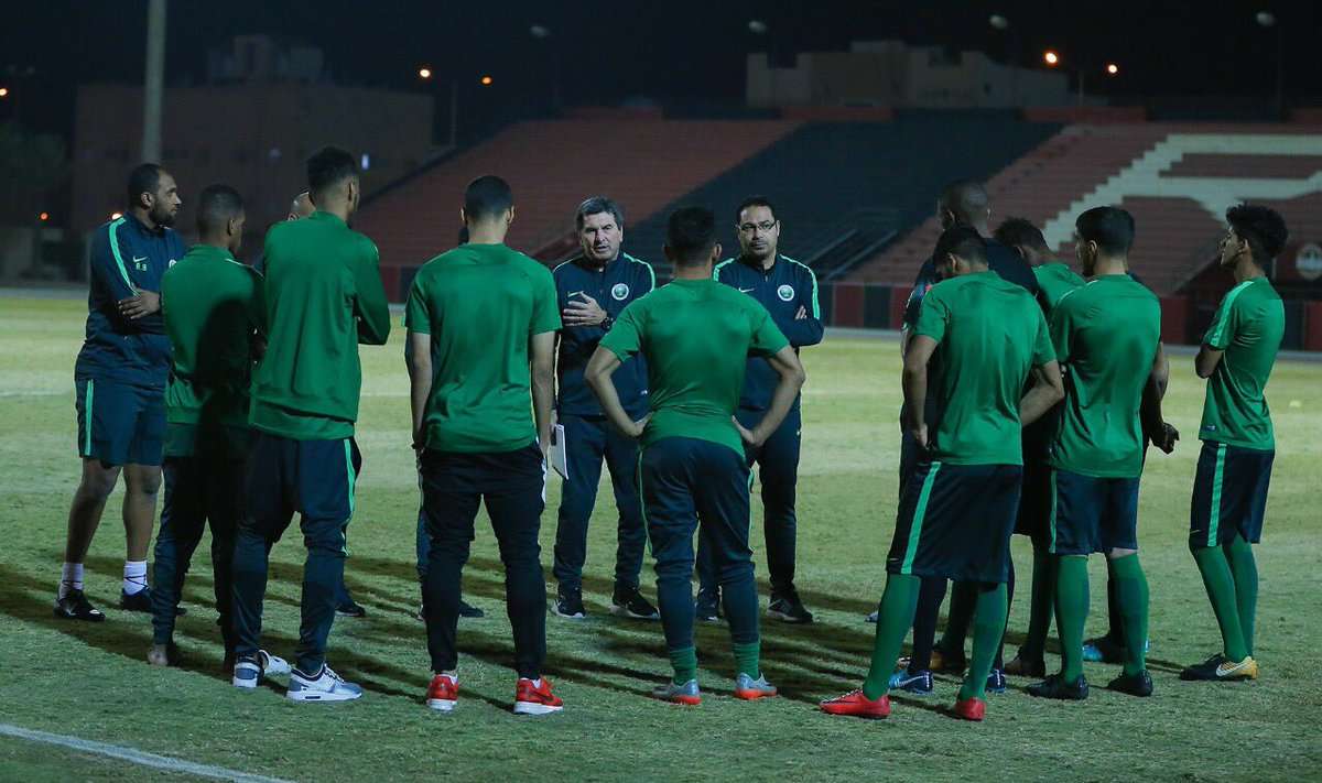لاعبو المنتخب السعودي