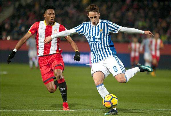 عدنان يانوزاي