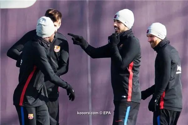 ?i=epa%2fsoccer%2f2017-12%2f2017-12-22%2f2017-12-22-06402880_epa