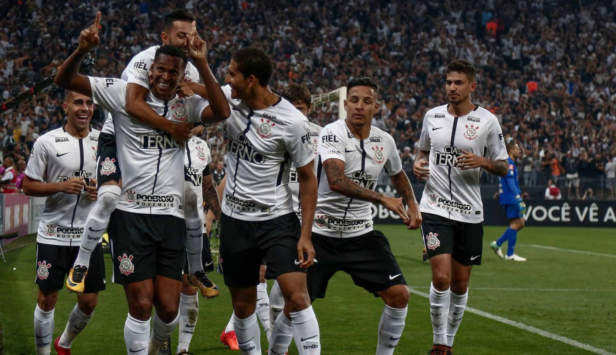 لاعبو كورينثيانز