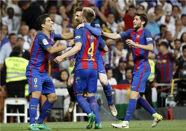 لاعبو برشلونة