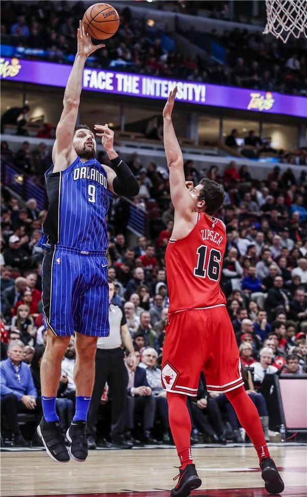 نيكولا فوتشفيتش 