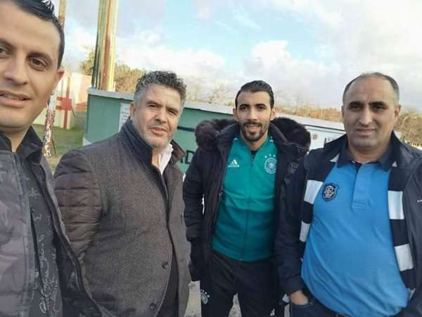  بلخيثر إلى جانب طارق عرامة 