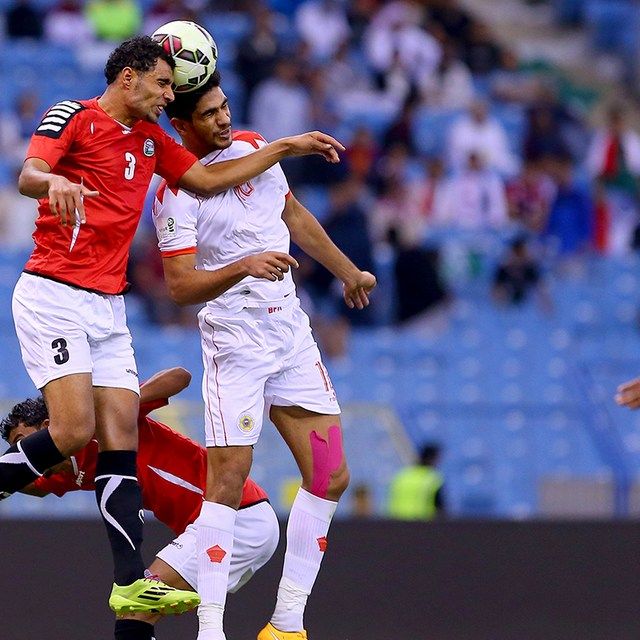 جانب من آخر لقاء بينهما بكأس الخليج