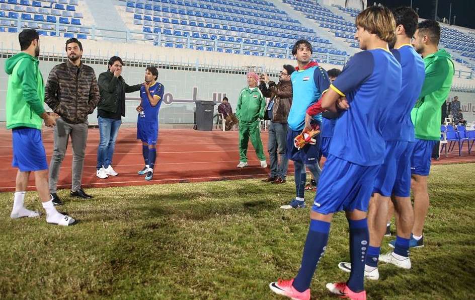 النجوم السابقين في تدريبات منتخب العراق