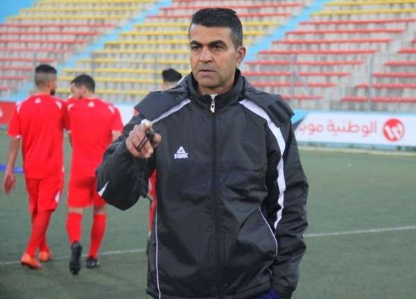 أيمن صندوقه