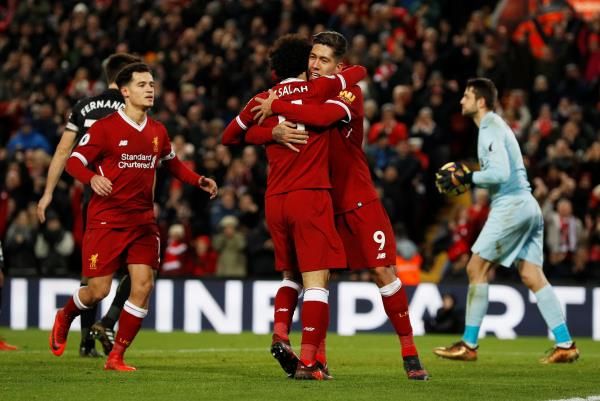 فرحة لاعبي ليفربول