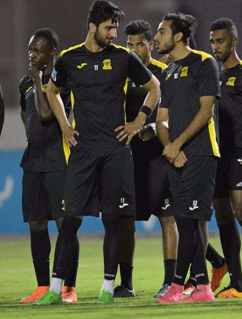 لاعبو اتحاد جدة 