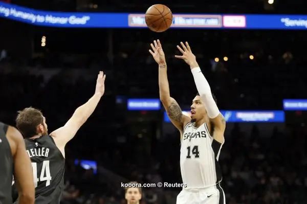 ?i=reuters%2f2017-12-27%2f2017-12-27t040228z_127934909_nocid_rtrmadp_3_nba-brooklyn-nets-at-san-antonio-spurs_reuters