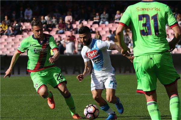 من مباريات نابولي