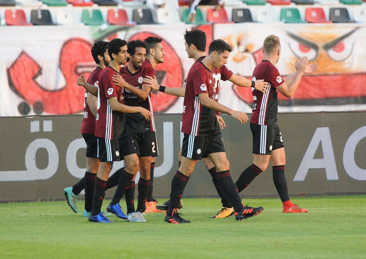 لاعبو الوحدة - أرشيفية