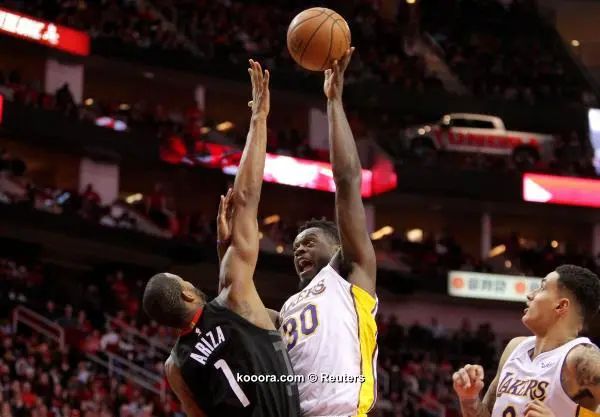 ?i=reuters%2f2018-01-01%2f2018-01-01t034837z_2140069541_nocid_rtrmadp_3_nba-los-angeles-lakers-at-houston-rockets_reuters