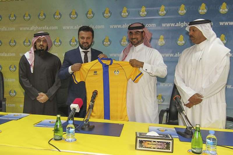 بولنت بعد التوقيع