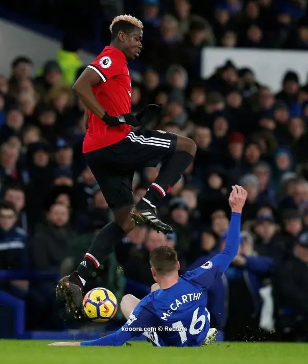 ?i=reuters%2f2018-01-01%2f2018-01-01t190055z_99728356_rc146a2336f0_rtrmadp_3_soccer-england-eve-mun_reuters
