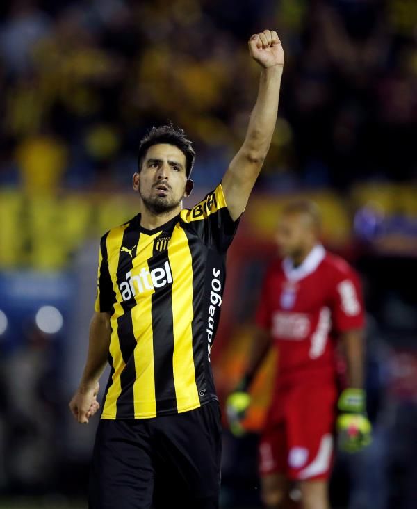  لوكاس فياتري