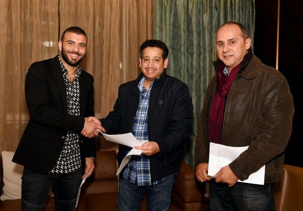 متعب بعد التوقيع