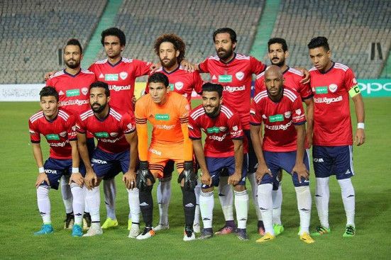 لاعبو النصر 