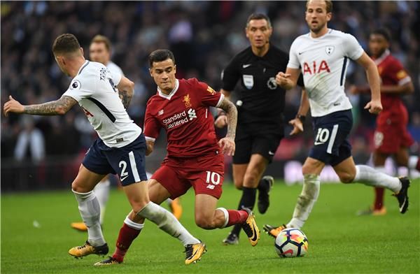 كوتينيو أبرز أهداف برشلونة في الشتاء