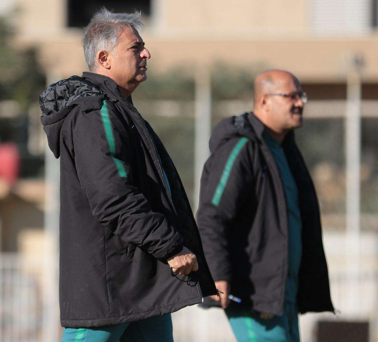 سعد حافظ بجوار باكيتا