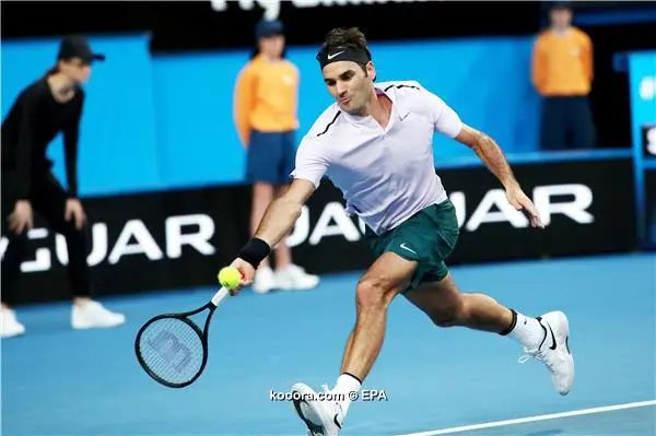 ?i=epa%2ftennis%2f2018-01%2f2018-01-04-06416327_epa