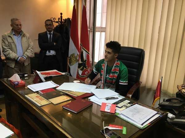 من توقيع الشيخ للاتفاق