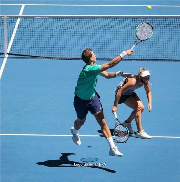 ?i=epa%2ftennis%2f2018-01%2f2018-01-05-06417790_epa