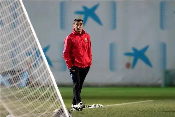 ?i=epa%2fsoccer%2f2018-01%2f2018-01-03%2f2018-01-03-06415278_epa