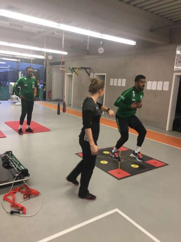 جانب من تدريبات الحراس