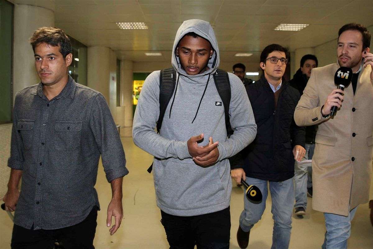 سبورتنج لشبونة يدعم صفوفه