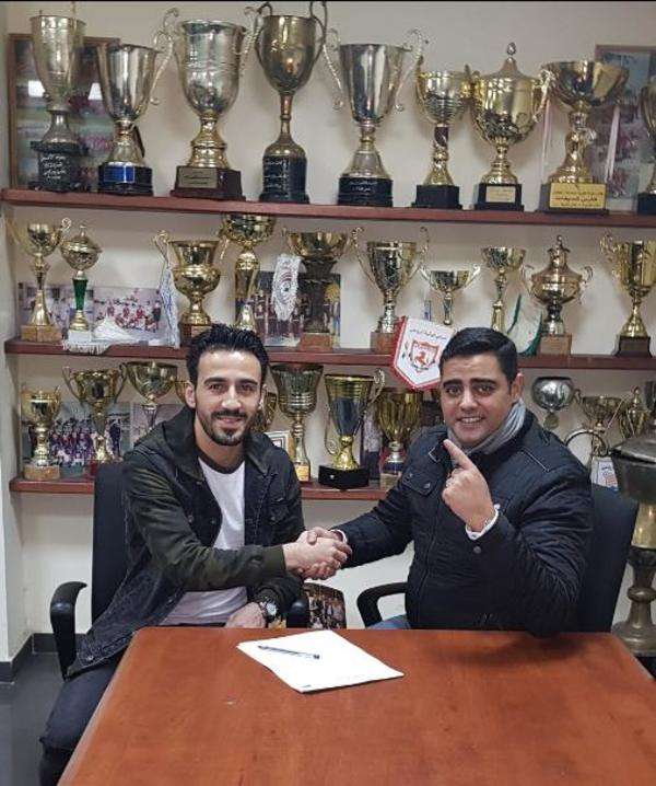 الرفاعي يوقع بحضور المحارمة