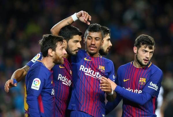فرحة لاعبي برشلونة