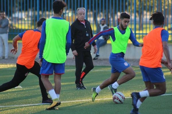 جانب من تدريبات الإفريقي أمس