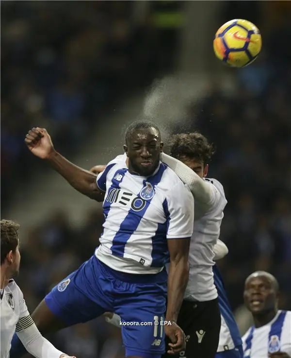 ?i=albums%2fmatches%2f1576048%2f2018-01-07-06423547_epa