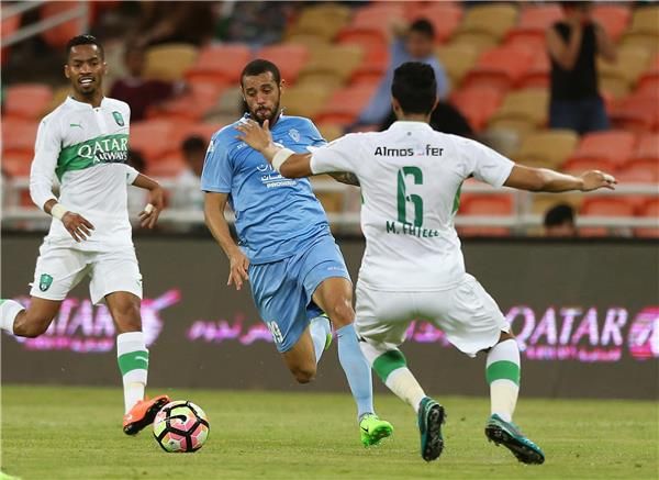 جانب من لقاء سابق بين الفريقين