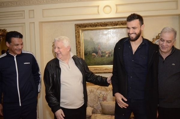 من تقديم النقاز