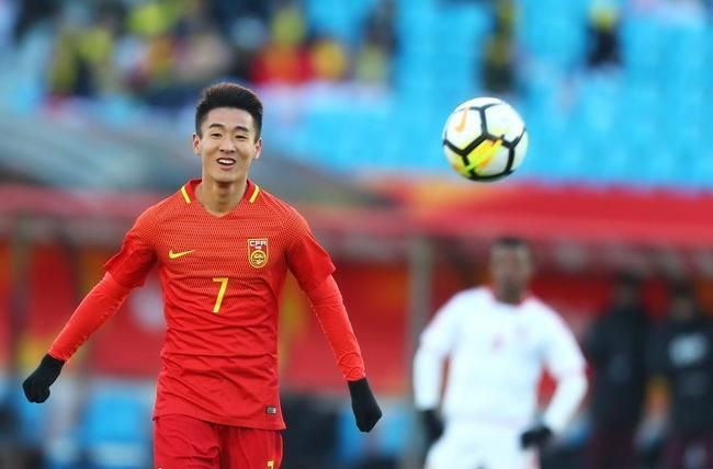 وي شيهاو بعد تسجيله هدفا بمرمى عمان