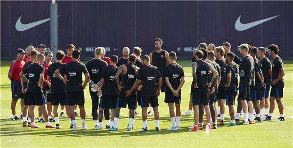 لاعبو برشلونة