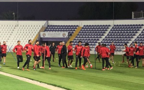 جانب من تدريبات الأهلي