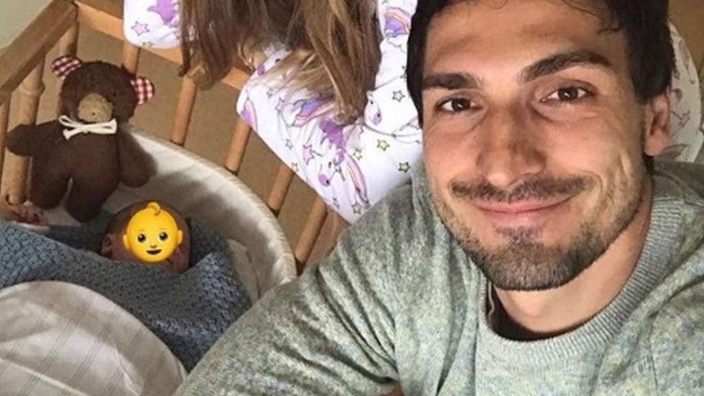 478910462-hummels-bvb-bayern-1yNkWggea6a7