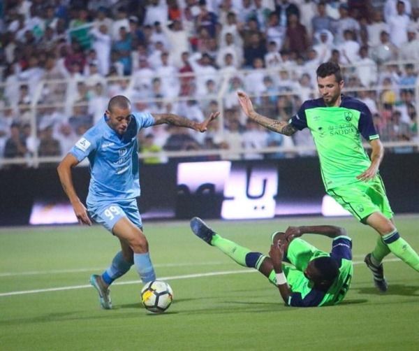 لقاء سابق بين الفريقين 