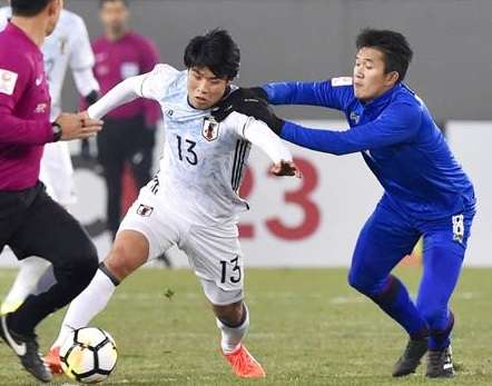 من مباراة اليابان وتايلاند