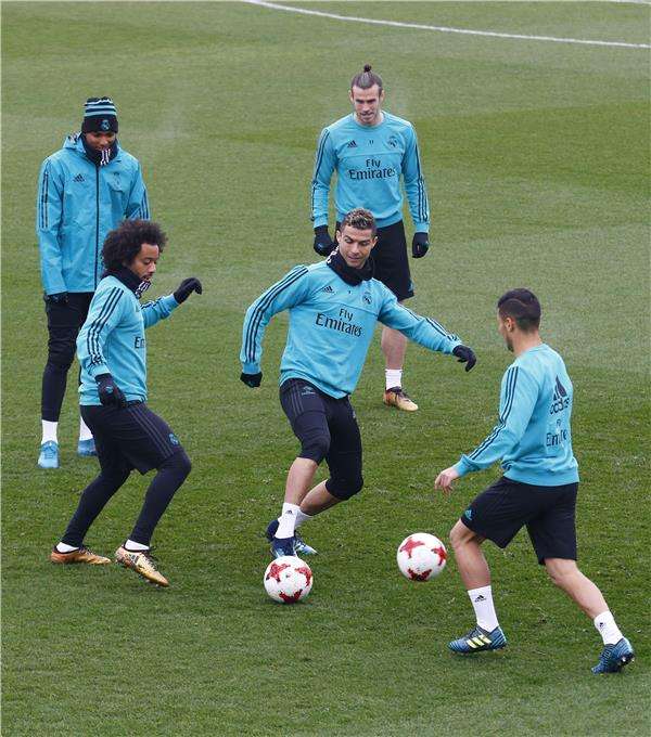 لاعبو ريال مدريد  - أرشيفية -