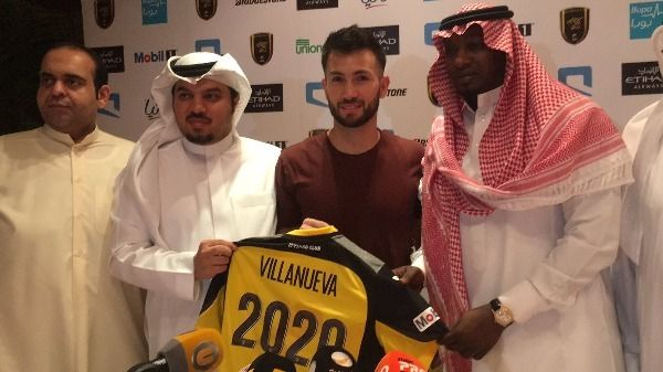 فيلانويفا خلال المؤتمر الصحفي