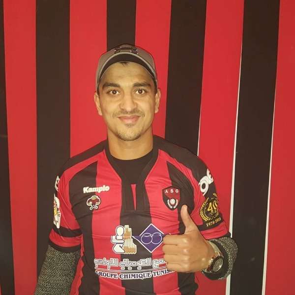 سليم المحجبي بقميص مستقبل قابس