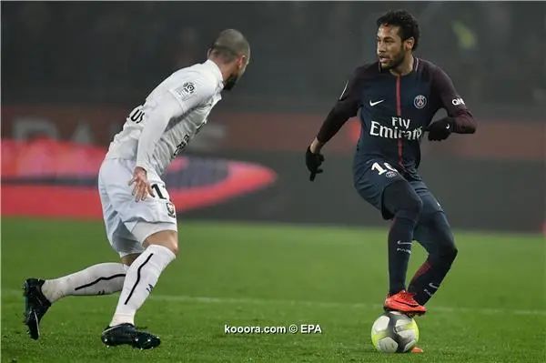 ?i=epa%2fsoccer%2f2017-12%2f2017-12-20%2f2017-12-20-06400757_epa